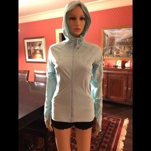 lululemon influx hoodie. Size: 6.